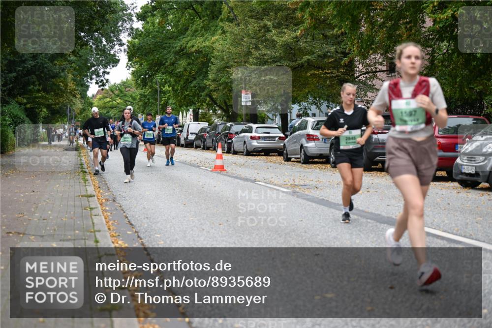 21.09.2025 - PSD Bank Halbmarathon Dr. Thomas Lammeyer http://msf.ph/oto/8935689 21.09.2025 10:59:14 Laufen 3834, 2845, 1507, 4015 meine-sportfotos.de