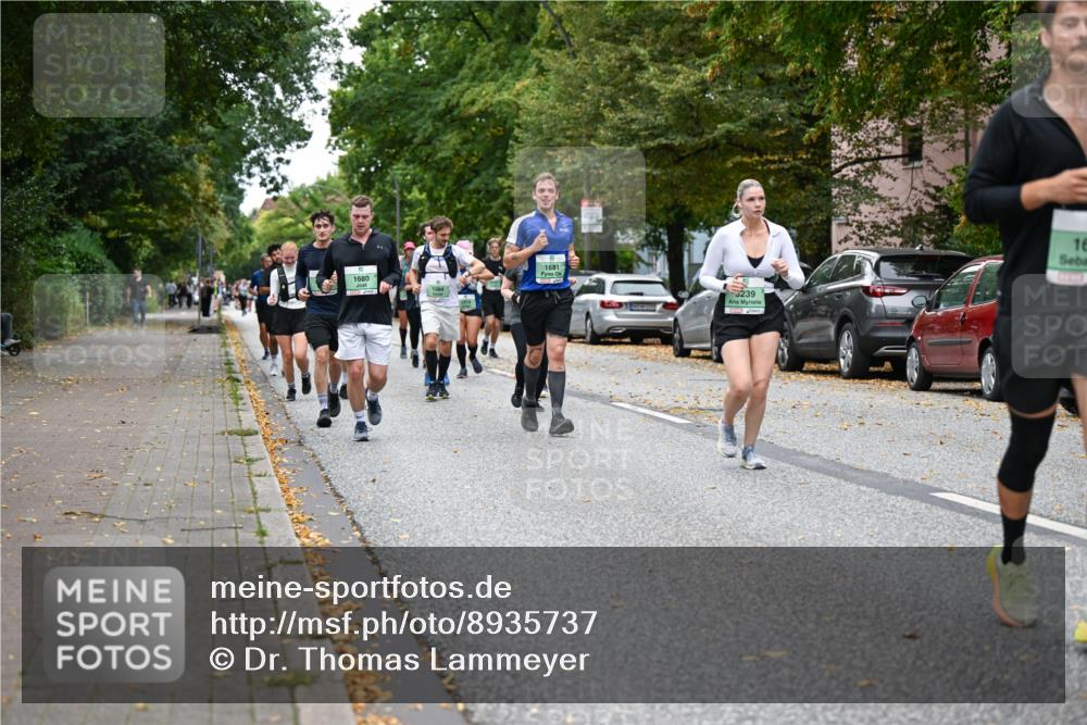 21.09.2025 - PSD Bank Halbmarathon Dr. Thomas Lammeyer http://msf.ph/oto/8935737 21.09.2025 10:59:31 Laufen 1680, 1384, 1681, 239, 16 meine-sportfotos.de