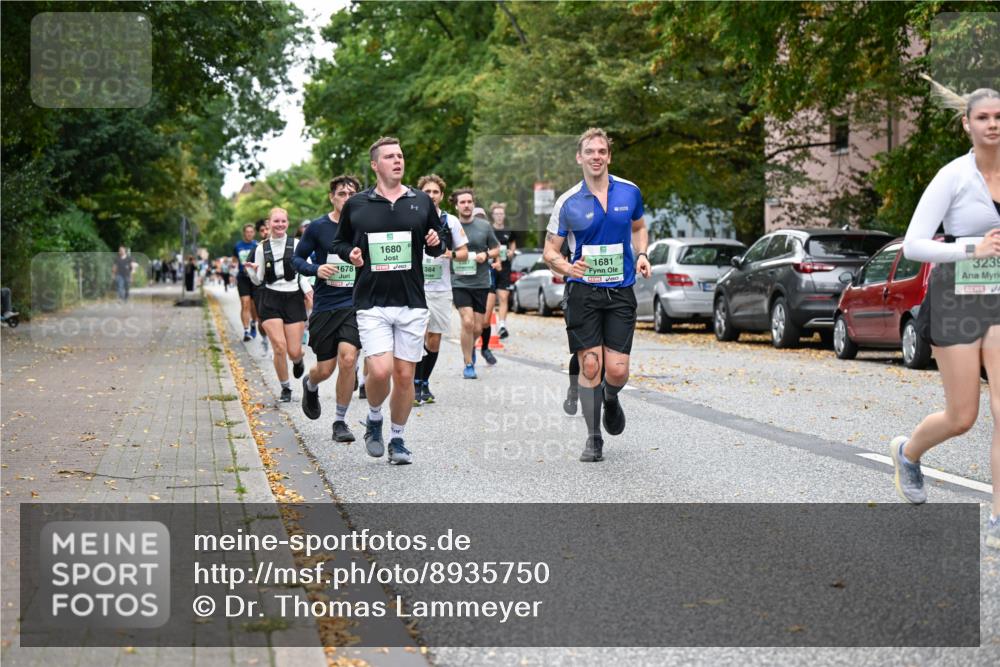 21.09.2025 - PSD Bank Halbmarathon Dr. Thomas Lammeyer http://msf.ph/oto/8935750 21.09.2025 10:59:33 Laufen 1680, 1678, 384, 1681, 3239 meine-sportfotos.de
