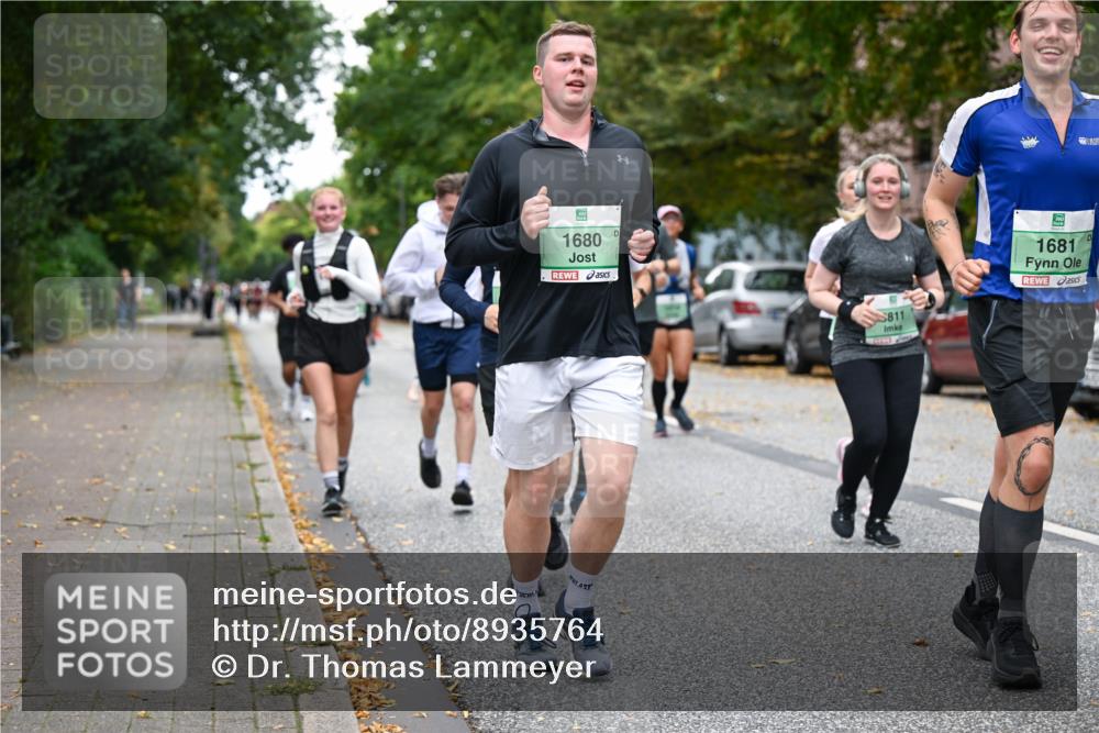 21.09.2025 - PSD Bank Halbmarathon Dr. Thomas Lammeyer http://msf.ph/oto/8935764 21.09.2025 10:59:35 Laufen 1680, 811, 1681 meine-sportfotos.de