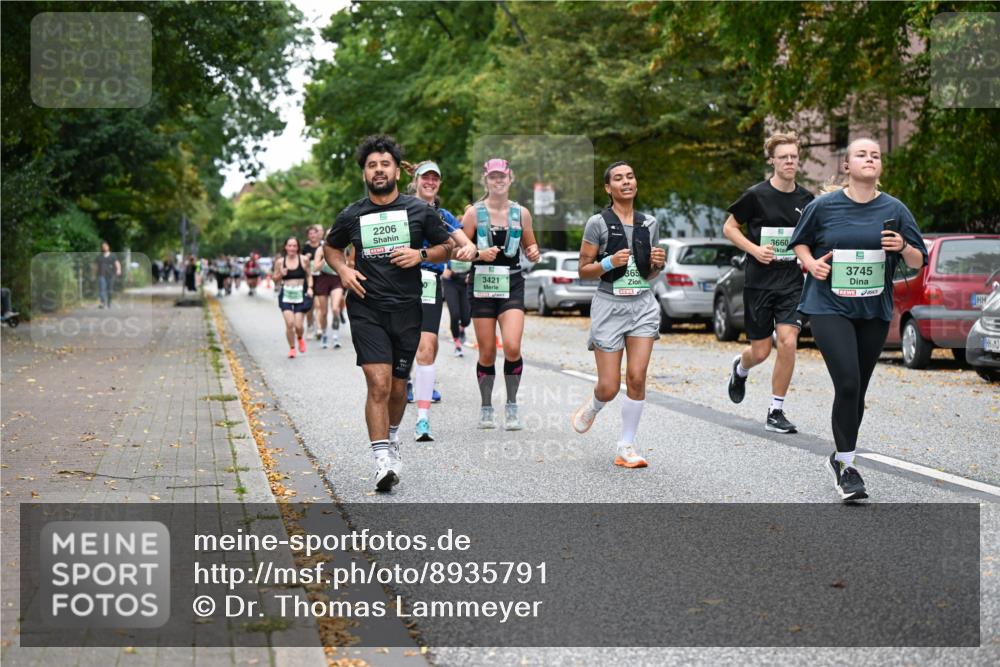 21.09.2025 - PSD Bank Halbmarathon Dr. Thomas Lammeyer http://msf.ph/oto/8935791 21.09.2025 10:59:39 Laufen 2206, 365, 3421, 3660, 5, 3745 meine-sportfotos.de