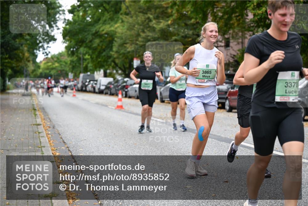 21.09.2025 - PSD Bank Halbmarathon Dr. Thomas Lammeyer http://msf.ph/oto/8935852 21.09.2025 10:59:49 Laufen 3001, 3865, 3370 meine-sportfotos.de