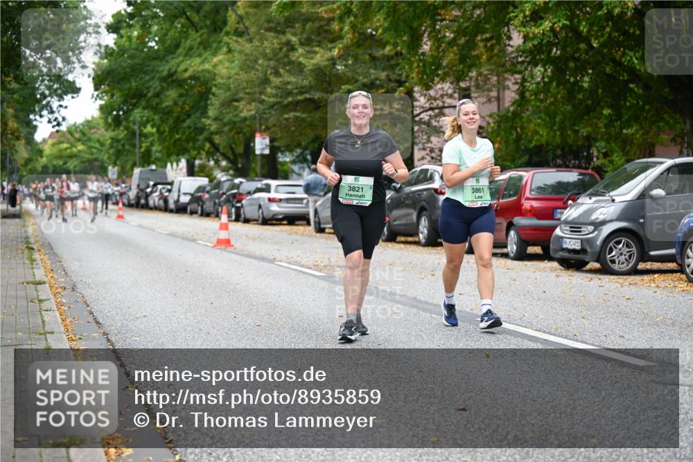 21.09.2025 - PSD Bank Halbmarathon Dr. Thomas Lammeyer http://msf.ph/oto/8935859 21.09.2025 10:59:51 Laufen 97, 3821, 3861, 4915 meine-sportfotos.de