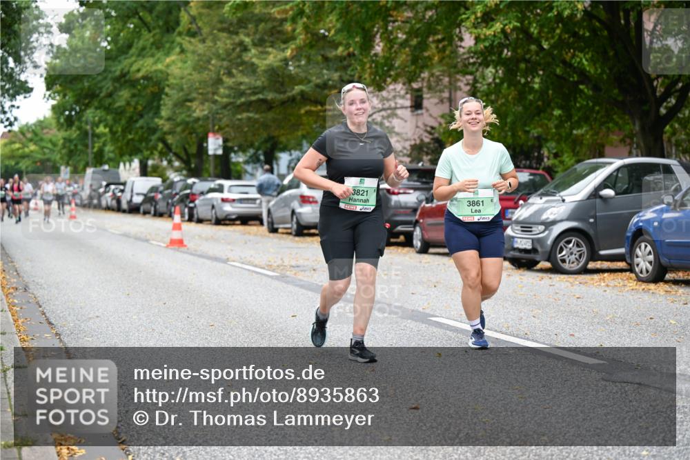 21.09.2025 - PSD Bank Halbmarathon Dr. Thomas Lammeyer http://msf.ph/oto/8935863 21.09.2025 10:59:51 Laufen 3821, 3861 meine-sportfotos.de