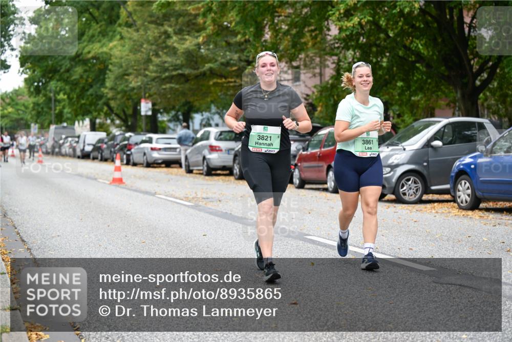 21.09.2025 - PSD Bank Halbmarathon Dr. Thomas Lammeyer http://msf.ph/oto/8935865 21.09.2025 10:59:52 Laufen 3821, 3861 meine-sportfotos.de