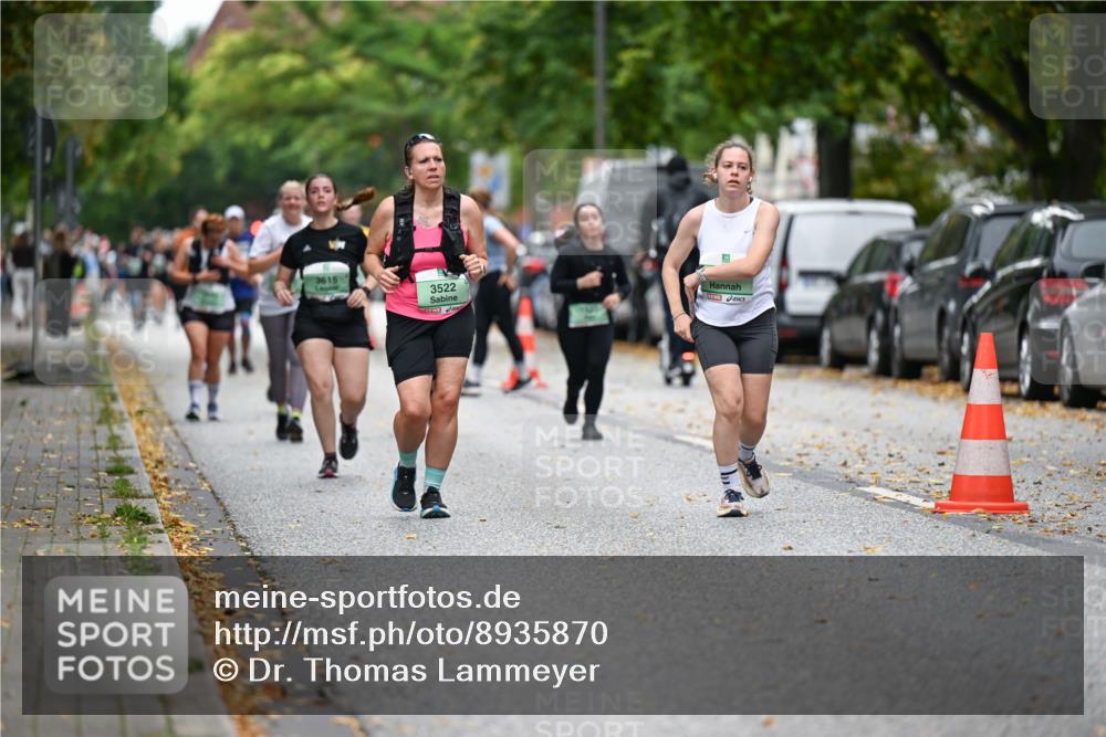21.09.2025 - PSD Bank Halbmarathon Dr. Thomas Lammeyer http://msf.ph/oto/8935870 21.09.2025 11:00:00 Laufen 3615, 3522 meine-sportfotos.de