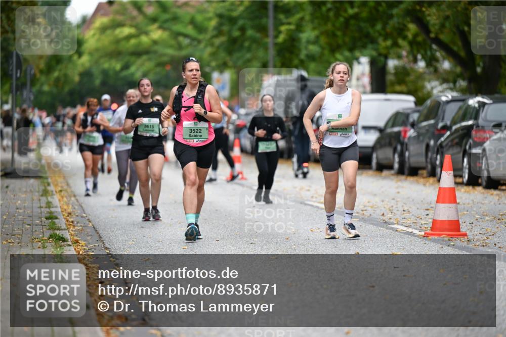 21.09.2025 - PSD Bank Halbmarathon Dr. Thomas Lammeyer http://msf.ph/oto/8935871 21.09.2025 11:00:00 Laufen 3615, 3522 meine-sportfotos.de