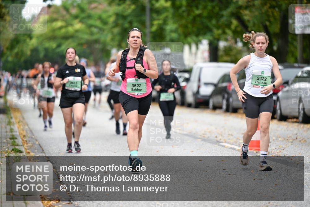 21.09.2025 - PSD Bank Halbmarathon Dr. Thomas Lammeyer http://msf.ph/oto/8935888 21.09.2025 11:00:02 Laufen 615, 3522, 3422 meine-sportfotos.de
