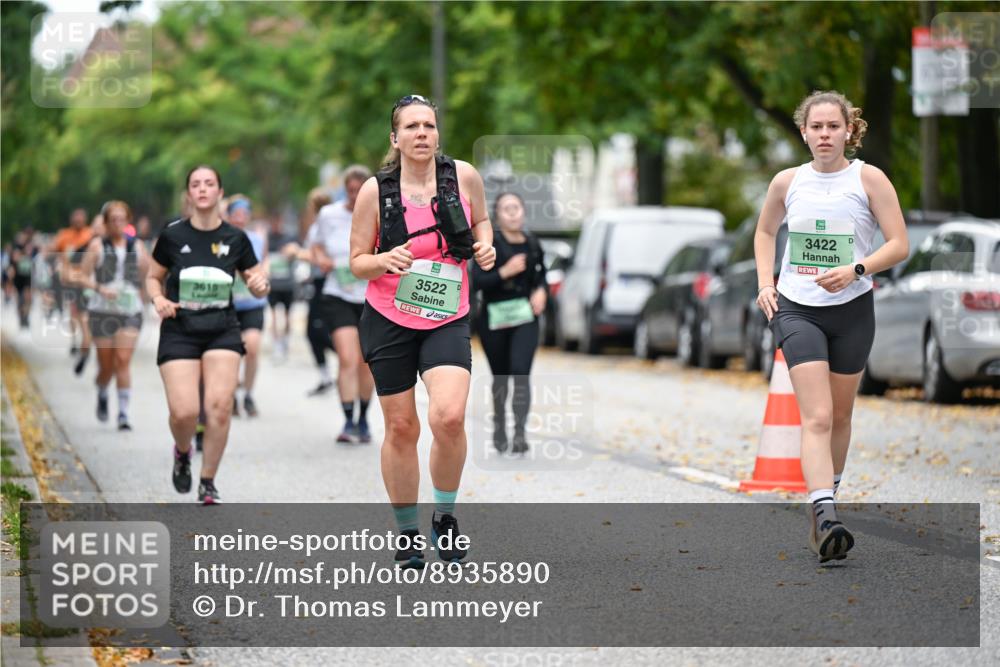 21.09.2025 - PSD Bank Halbmarathon Dr. Thomas Lammeyer http://msf.ph/oto/8935890 21.09.2025 11:00:03 Laufen 3522, 3422 meine-sportfotos.de