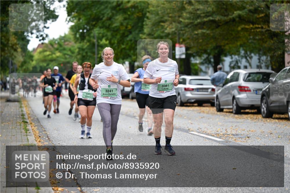 21.09.2025 - PSD Bank Halbmarathon Dr. Thomas Lammeyer http://msf.ph/oto/8935920 21.09.2025 11:00:12 Laufen 3241, 3712, 3206, 3381 meine-sportfotos.de