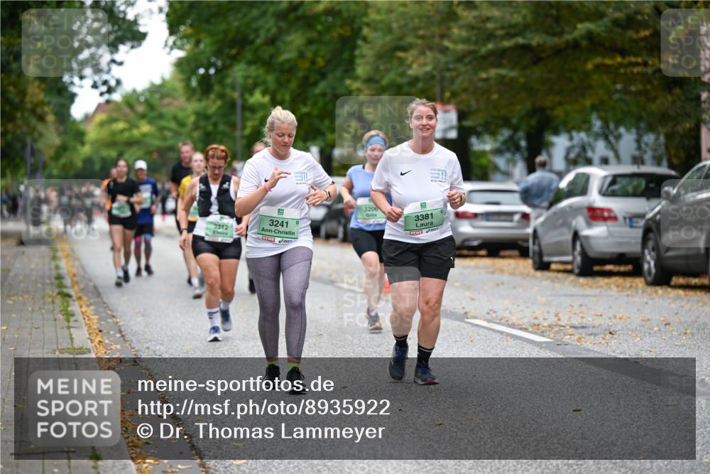 21.09.2025 - PSD Bank Halbmarathon Dr. Thomas Lammeyer http://msf.ph/oto/8935922 21.09.2025 11:00:12 Laufen 3712, 3241, 3206, 3381 meine-sportfotos.de