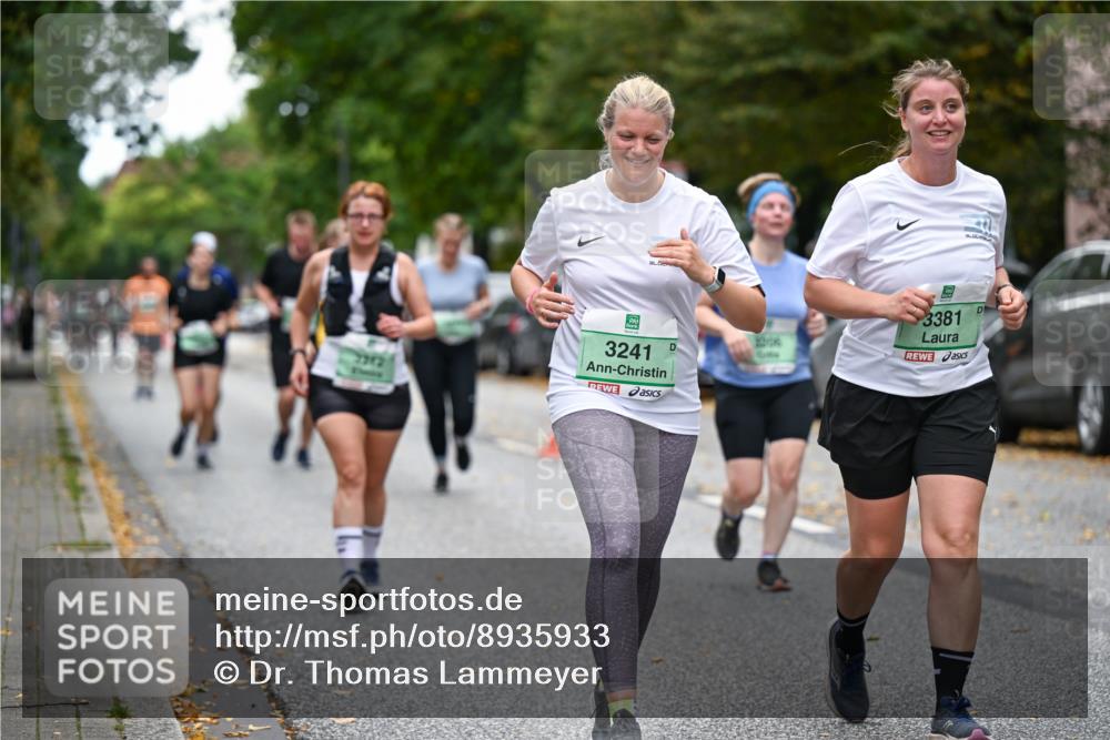 21.09.2025 - PSD Bank Halbmarathon Dr. Thomas Lammeyer http://msf.ph/oto/8935933 21.09.2025 11:00:14 Laufen 2342, 3241, 3381 meine-sportfotos.de