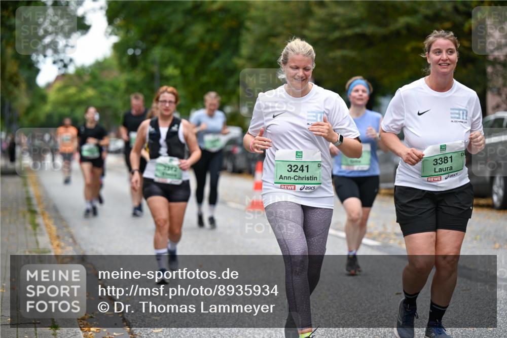 21.09.2025 - PSD Bank Halbmarathon Dr. Thomas Lammeyer http://msf.ph/oto/8935934 21.09.2025 11:00:14 Laufen 2912, 3241, 3381 meine-sportfotos.de