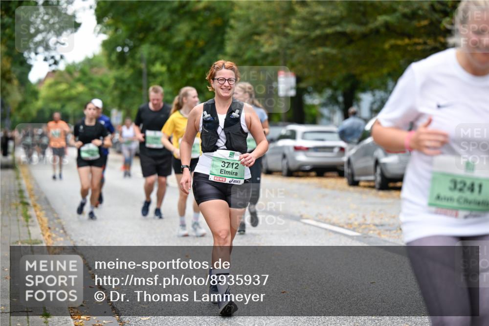 21.09.2025 - PSD Bank Halbmarathon Dr. Thomas Lammeyer http://msf.ph/oto/8935937 21.09.2025 11:00:15 Laufen 3712, 3241 meine-sportfotos.de