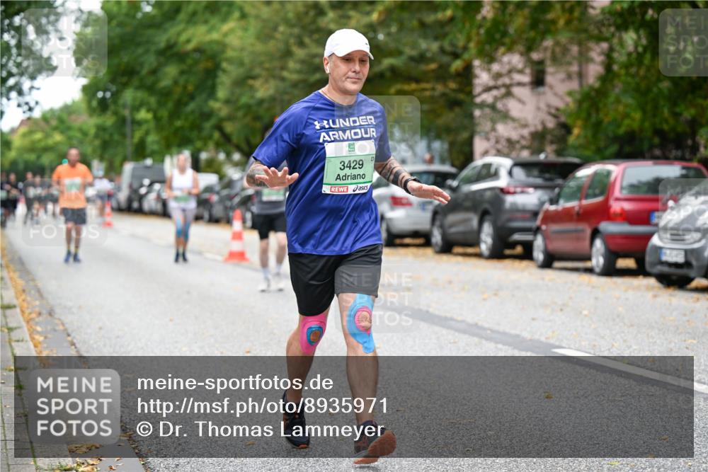 21.09.2025 - PSD Bank Halbmarathon Dr. Thomas Lammeyer http://msf.ph/oto/8935971 21.09.2025 11:00:23 Laufen 3429 meine-sportfotos.de