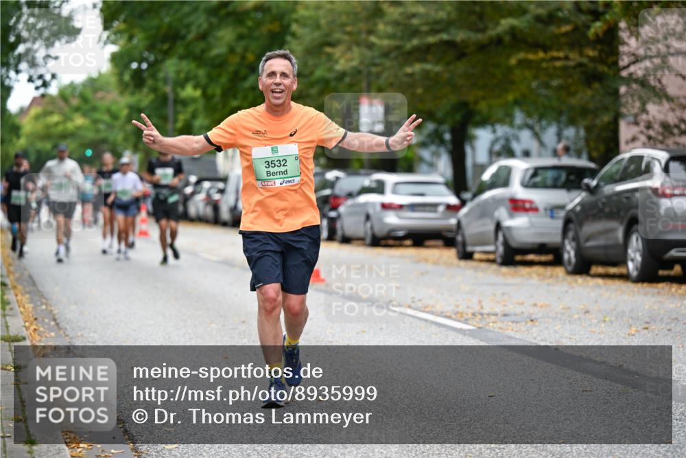 21.09.2025 - PSD Bank Halbmarathon Dr. Thomas Lammeyer http://msf.ph/oto/8935999 21.09.2025 11:00:30 Laufen 3532 meine-sportfotos.de