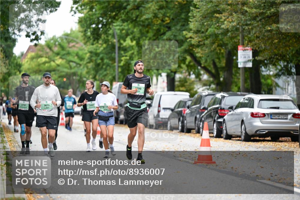 21.09.2025 - PSD Bank Halbmarathon Dr. Thomas Lammeyer http://msf.ph/oto/8936007 21.09.2025 11:00:33 Laufen 3797, 3673, 3487, 3722, 2799 meine-sportfotos.de