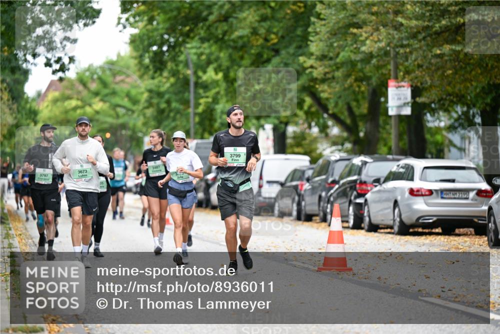 21.09.2025 - PSD Bank Halbmarathon Dr. Thomas Lammeyer http://msf.ph/oto/8936011 21.09.2025 11:00:33 Laufen 3797, 3673, 05, 3487, 3799 meine-sportfotos.de
