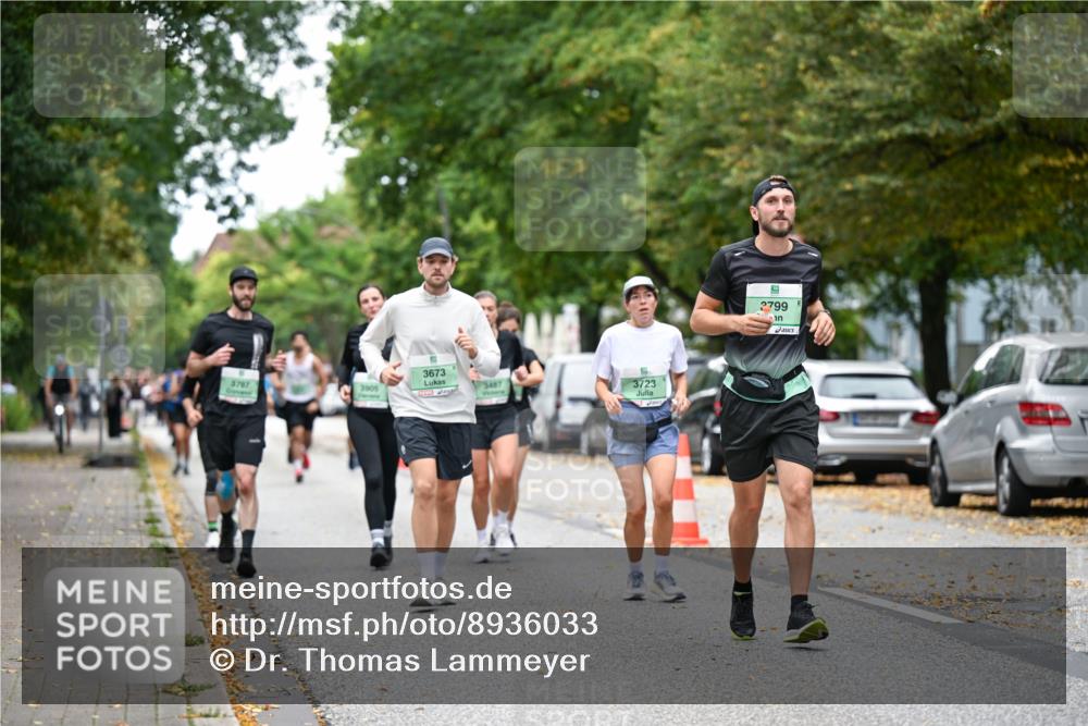 21.09.2025 - PSD Bank Halbmarathon Dr. Thomas Lammeyer http://msf.ph/oto/8936033 21.09.2025 11:00:37 Laufen 3797, 3905, 3673, 3487, 3723, 2799 meine-sportfotos.de