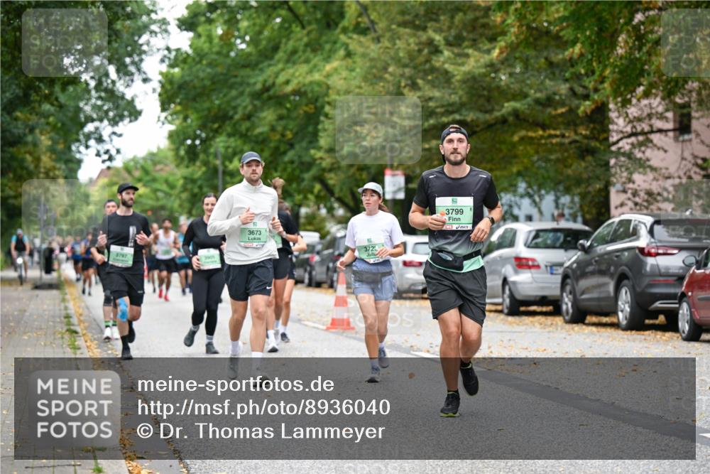 21.09.2025 - PSD Bank Halbmarathon Dr. Thomas Lammeyer http://msf.ph/oto/8936040 21.09.2025 11:00:39 Laufen 3673, 3797, 3723, 3905, 3799 meine-sportfotos.de