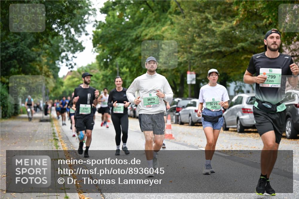 21.09.2025 - PSD Bank Halbmarathon Dr. Thomas Lammeyer http://msf.ph/oto/8936045 21.09.2025 11:00:40 Laufen 3797, 905, 3673, 3723, 799 meine-sportfotos.de