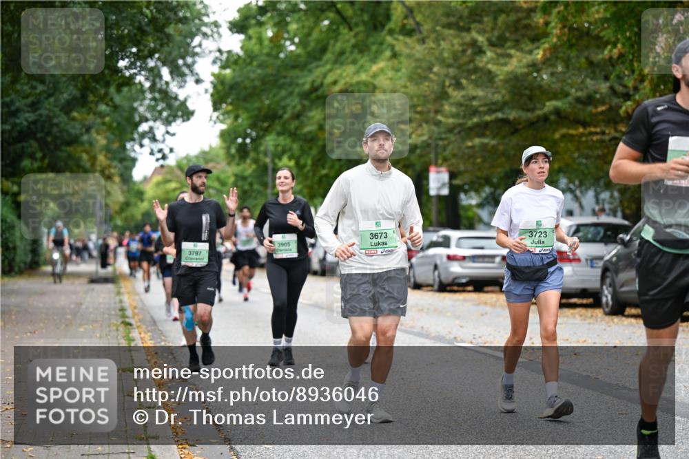21.09.2025 - PSD Bank Halbmarathon Dr. Thomas Lammeyer http://msf.ph/oto/8936046 21.09.2025 11:00:40 Laufen 3797, 3905, 3673, 3723 meine-sportfotos.de