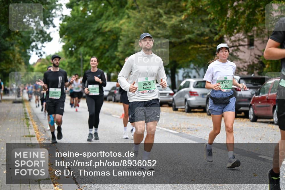 21.09.2025 - PSD Bank Halbmarathon Dr. Thomas Lammeyer http://msf.ph/oto/8936052 21.09.2025 11:00:41 Laufen 3905, 3797, 3673, 3723 meine-sportfotos.de