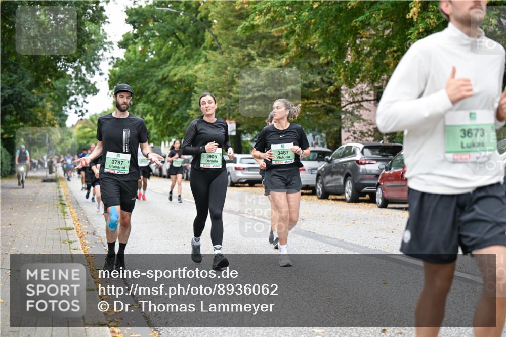 21.09.2025 - PSD Bank Halbmarathon Dr. Thomas Lammeyer http://msf.ph/oto/8936062 21.09.2025 11:00:43 Laufen 9, 3797, 3905, 3487, 3673 meine-sportfotos.de