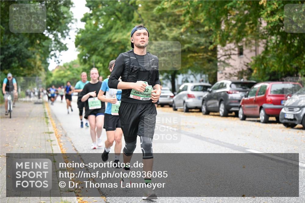 21.09.2025 - PSD Bank Halbmarathon Dr. Thomas Lammeyer http://msf.ph/oto/8936085 21.09.2025 11:00:47 Laufen 3721, 12, 62, 76 meine-sportfotos.de