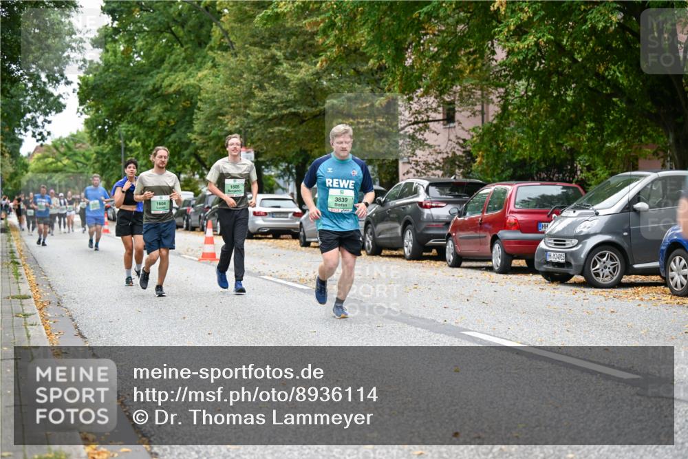 21.09.2025 - PSD Bank Halbmarathon Dr. Thomas Lammeyer http://msf.ph/oto/8936114 21.09.2025 11:00:53 Laufen 1604, 1605, 3839, 4915 meine-sportfotos.de