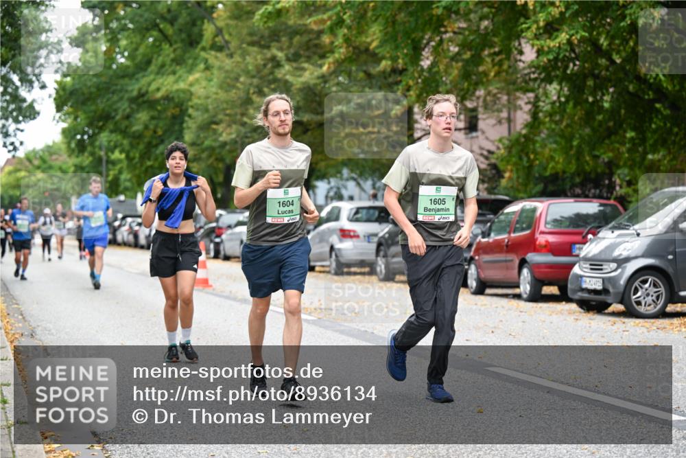 21.09.2025 - PSD Bank Halbmarathon Dr. Thomas Lammeyer http://msf.ph/oto/8936134 21.09.2025 11:00:56 Laufen 1604, 1605, 5 meine-sportfotos.de