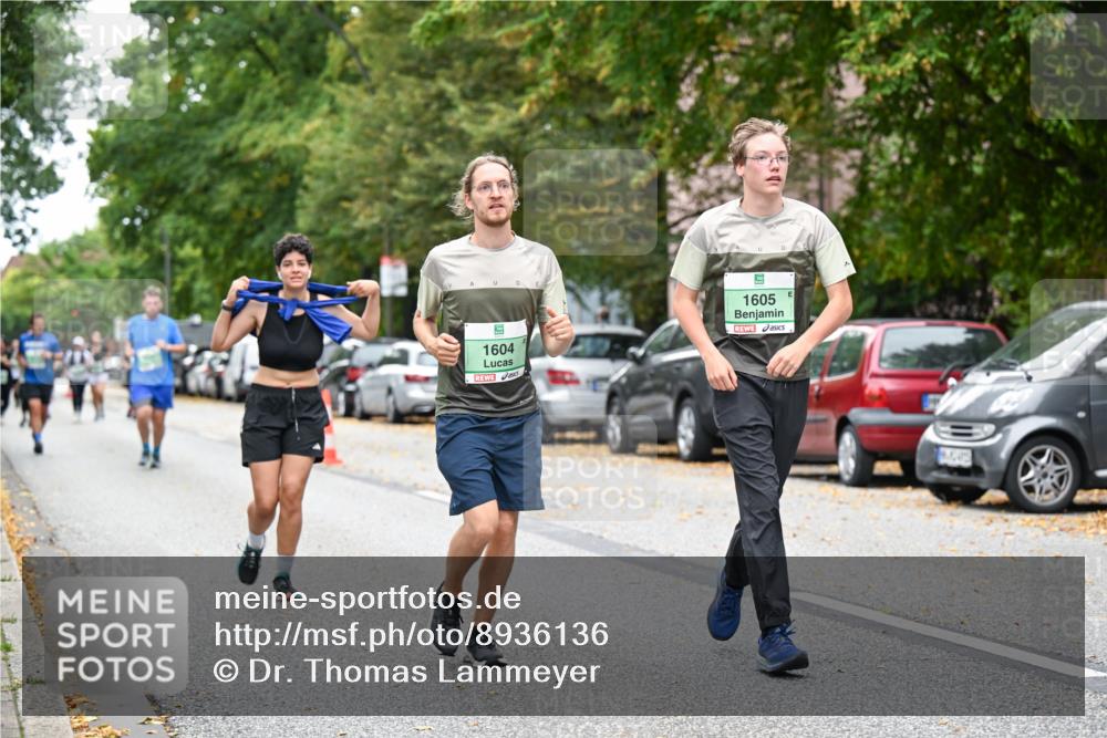 21.09.2025 - PSD Bank Halbmarathon Dr. Thomas Lammeyer http://msf.ph/oto/8936136 21.09.2025 11:00:56 Laufen 5, 1604, 1605 meine-sportfotos.de