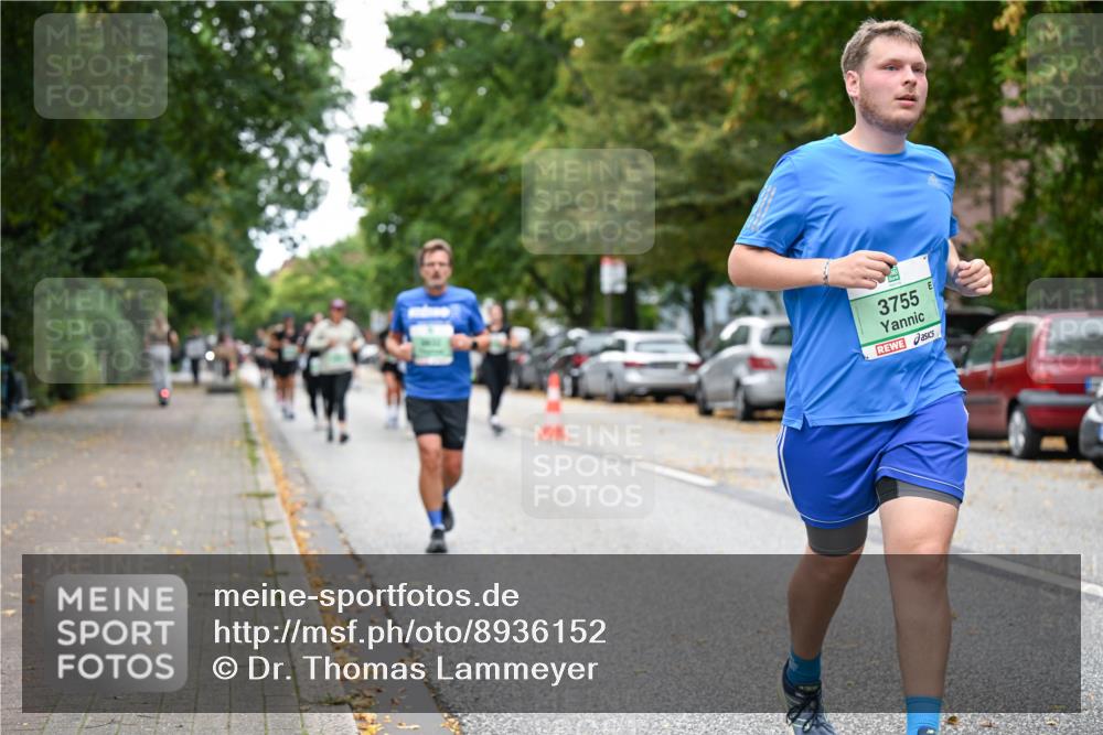 21.09.2025 - PSD Bank Halbmarathon Dr. Thomas Lammeyer http://msf.ph/oto/8936152 21.09.2025 11:01:05 Laufen 3755 meine-sportfotos.de