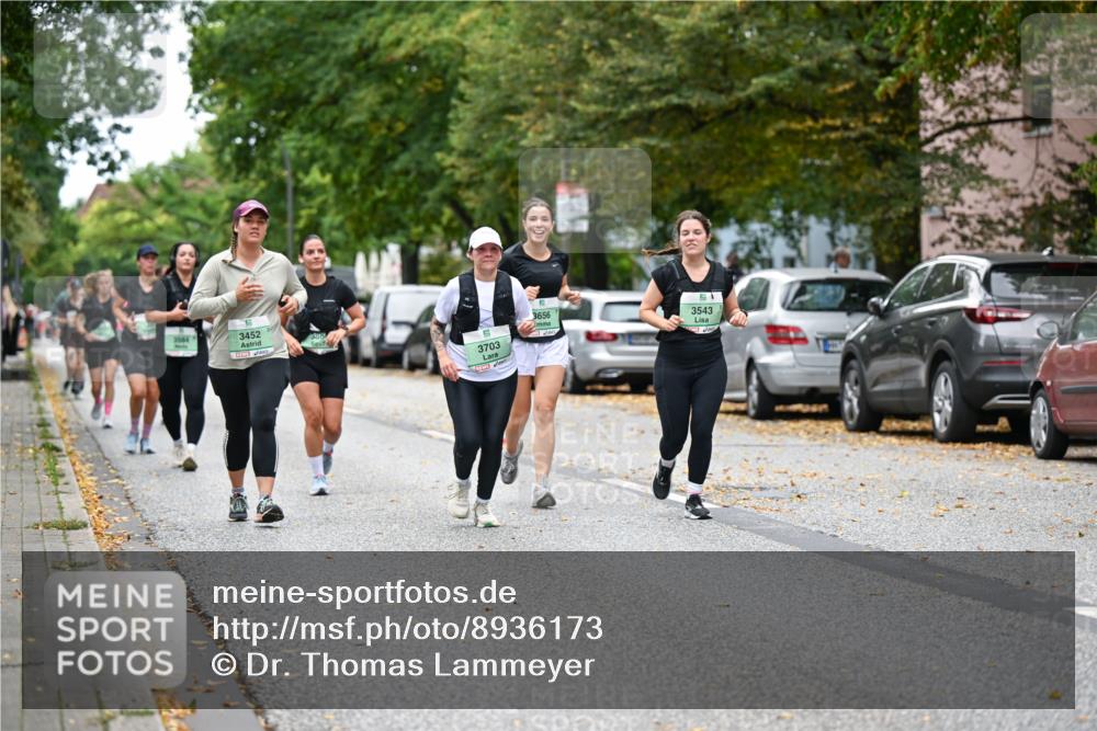 21.09.2025 - PSD Bank Halbmarathon Dr. Thomas Lammeyer http://msf.ph/oto/8936173 21.09.2025 11:01:09 Laufen 3584, 3452, 3656, 388, 3543, 3703 meine-sportfotos.de