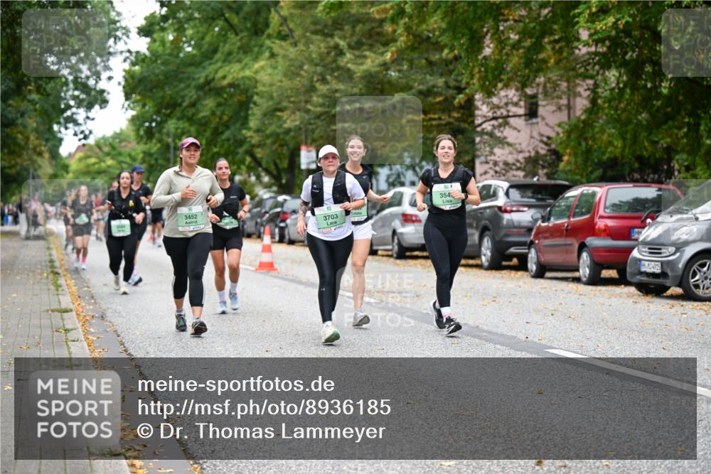 21.09.2025 - PSD Bank Halbmarathon Dr. Thomas Lammeyer http://msf.ph/oto/8936185 21.09.2025 11:01:11 Laufen 54, 3452, 354, 3703, 4925 meine-sportfotos.de