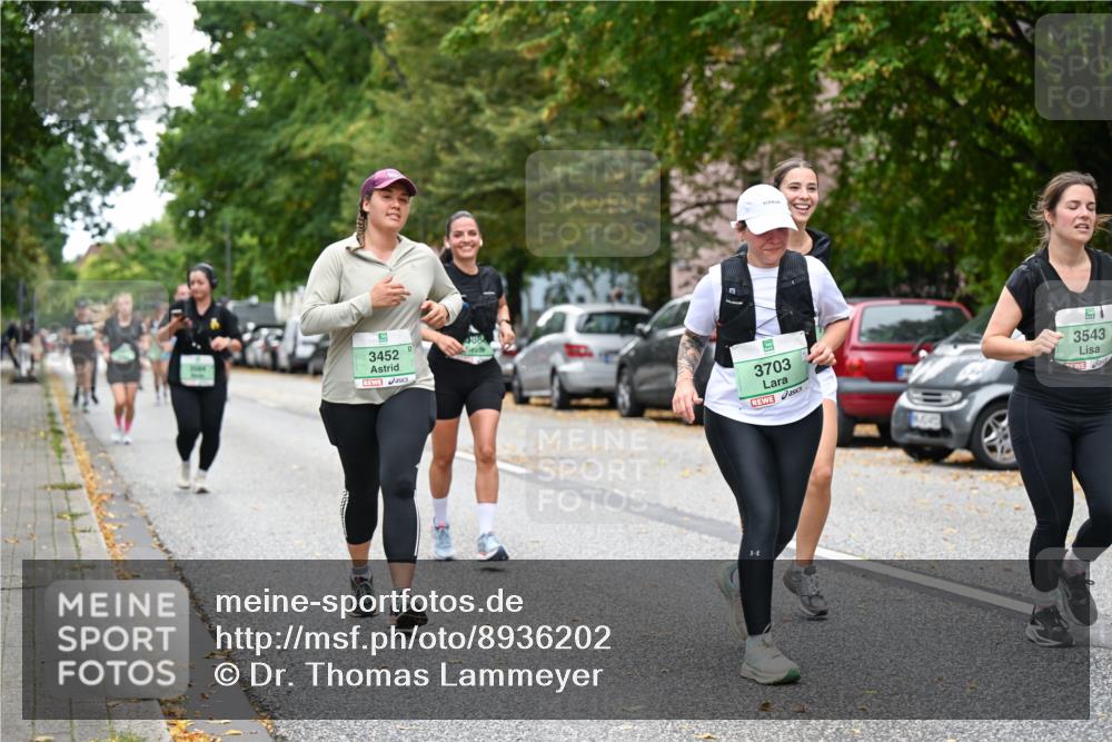 21.09.2025 - PSD Bank Halbmarathon Dr. Thomas Lammeyer http://msf.ph/oto/8936202 21.09.2025 11:01:13 Laufen 3452, 3703, 3543 meine-sportfotos.de