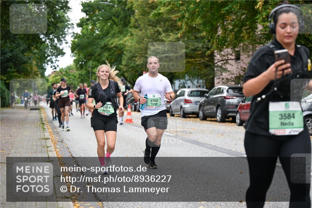 21.09.2025 - PSD Bank Halbmarathon Dr. Thomas Lammeyer http://msf.ph/oto/8936227 21.09.2025 11:01:20 Laufen 3514, 3702, 3584 meine-sportfotos.de