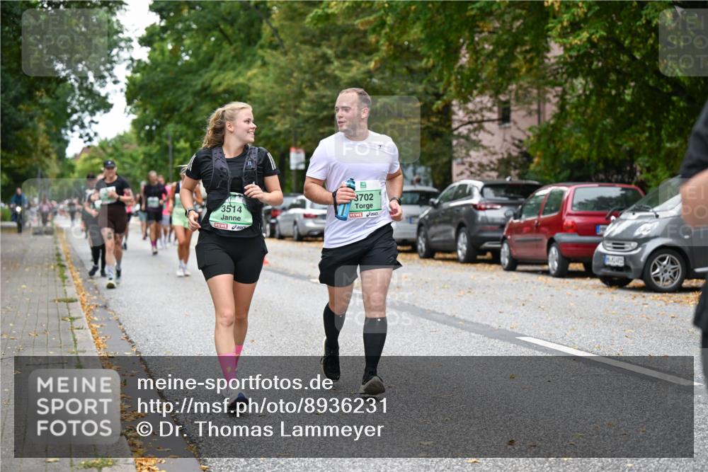 21.09.2025 - PSD Bank Halbmarathon Dr. Thomas Lammeyer http://msf.ph/oto/8936231 21.09.2025 11:01:20 Laufen 3514, 3702 meine-sportfotos.de