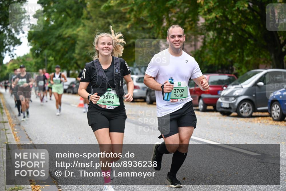 21.09.2025 - PSD Bank Halbmarathon Dr. Thomas Lammeyer http://msf.ph/oto/8936238 21.09.2025 11:01:21 Laufen 3514, 3702 meine-sportfotos.de
