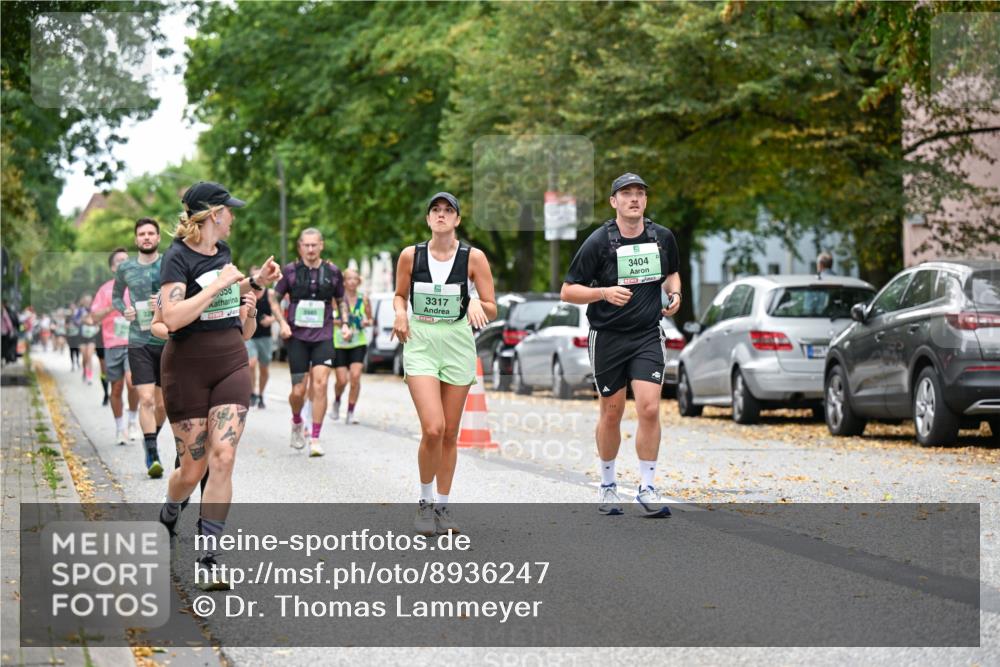 21.09.2025 - PSD Bank Halbmarathon Dr. Thomas Lammeyer http://msf.ph/oto/8936247 21.09.2025 11:01:23 Laufen 2058, 3317, 3404, 1 meine-sportfotos.de