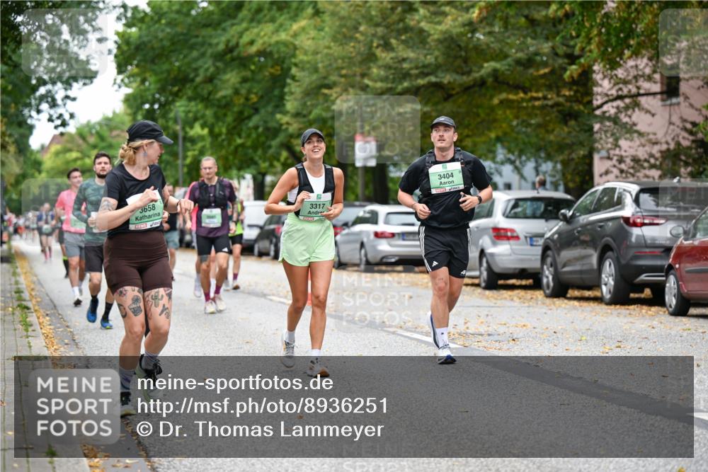 21.09.2025 - PSD Bank Halbmarathon Dr. Thomas Lammeyer http://msf.ph/oto/8936251 21.09.2025 11:01:24 Laufen 3658, 3404, 3317 meine-sportfotos.de
