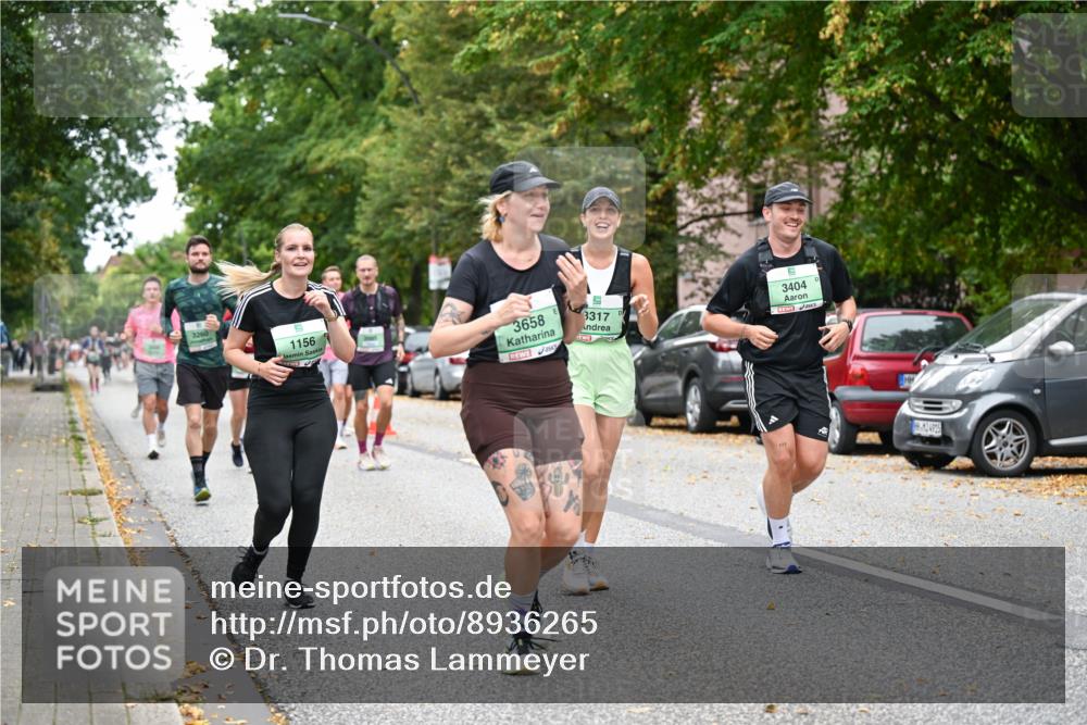 21.09.2025 - PSD Bank Halbmarathon Dr. Thomas Lammeyer http://msf.ph/oto/8936265 21.09.2025 11:01:26 Laufen 3260, 1156, 3658, 3317, 9, 3404 meine-sportfotos.de