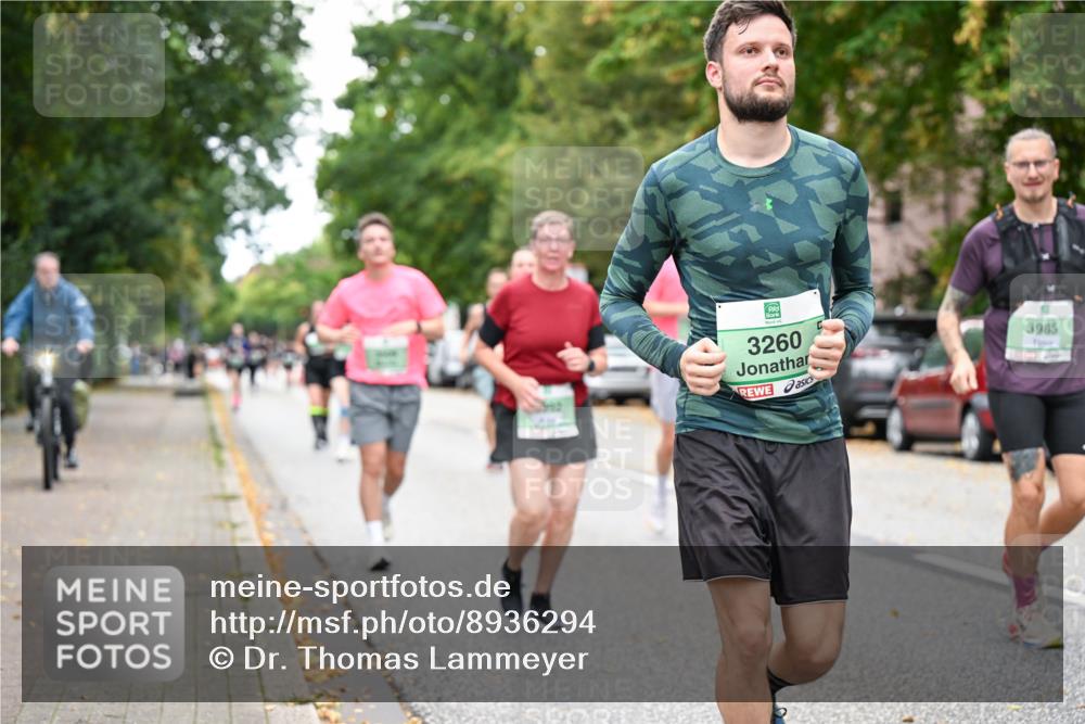 21.09.2025 - PSD Bank Halbmarathon Dr. Thomas Lammeyer http://msf.ph/oto/8936294 21.09.2025 11:01:31 Laufen 3260, 3985 meine-sportfotos.de