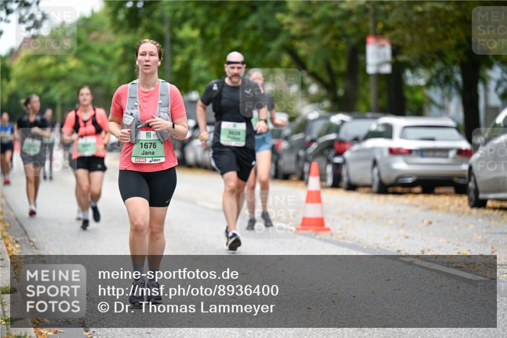 21.09.2025 - PSD Bank Halbmarathon Dr. Thomas Lammeyer http://msf.ph/oto/8936400 21.09.2025 11:02:00 Laufen 1676, 3628 meine-sportfotos.de