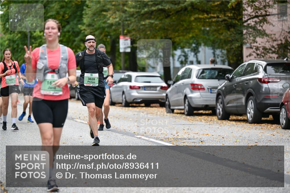 21.09.2025 - PSD Bank Halbmarathon Dr. Thomas Lammeyer http://msf.ph/oto/8936411 21.09.2025 11:02:01 Laufen 3684, 16, 3628, 14, 03 meine-sportfotos.de