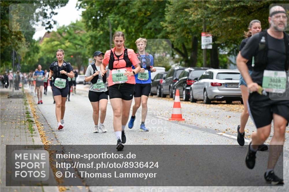 21.09.2025 - PSD Bank Halbmarathon Dr. Thomas Lammeyer http://msf.ph/oto/8936424 21.09.2025 11:02:04 Laufen 3502, 3691, 3684, 3705, 3620 meine-sportfotos.de