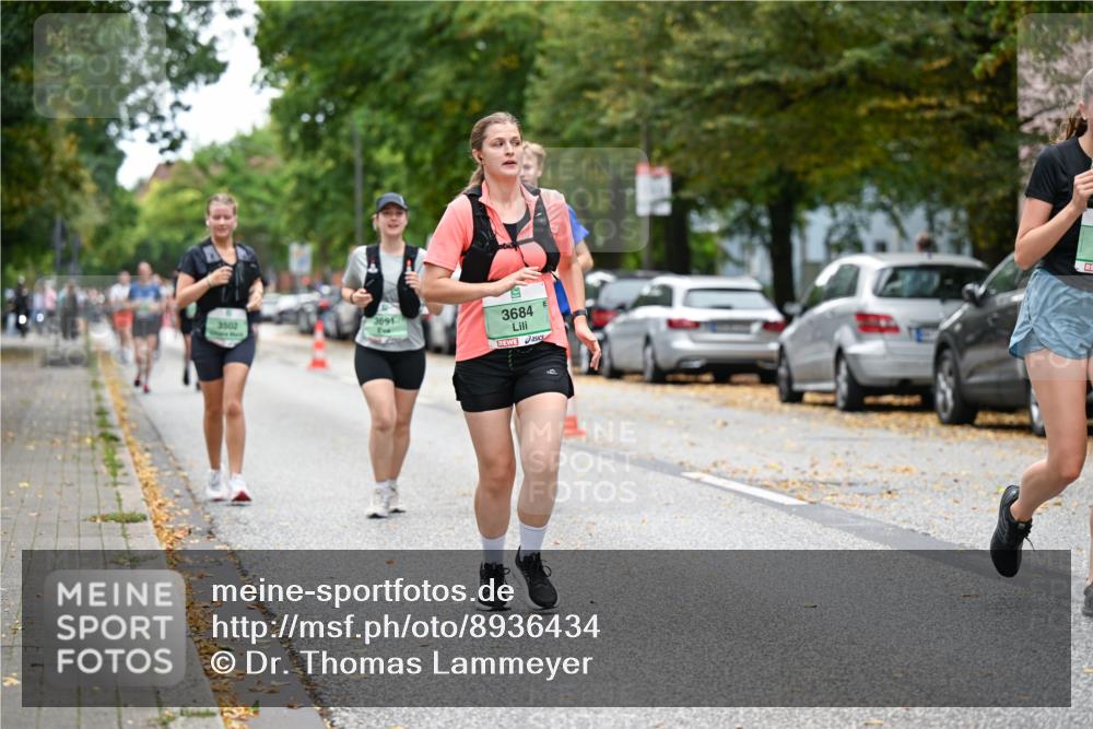 21.09.2025 - PSD Bank Halbmarathon Dr. Thomas Lammeyer http://msf.ph/oto/8936434 21.09.2025 11:02:06 Laufen 3502, 3691, 3684 meine-sportfotos.de