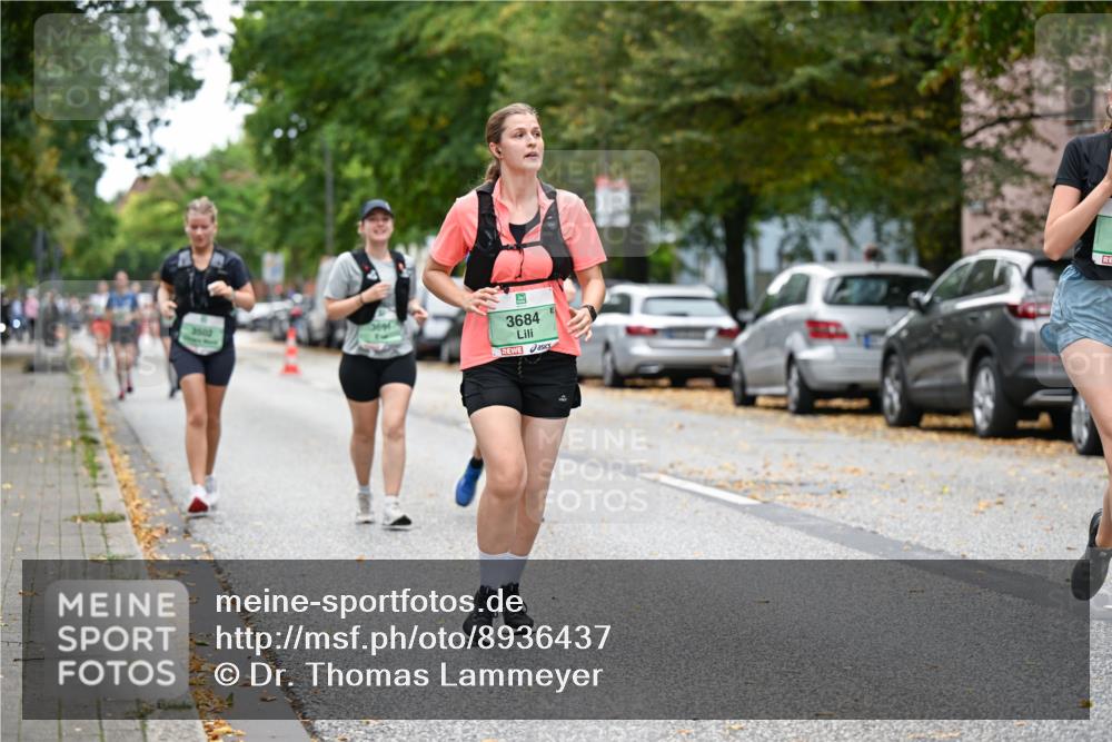 21.09.2025 - PSD Bank Halbmarathon Dr. Thomas Lammeyer http://msf.ph/oto/8936437 21.09.2025 11:02:06 Laufen 3502, 3696, 3684 meine-sportfotos.de