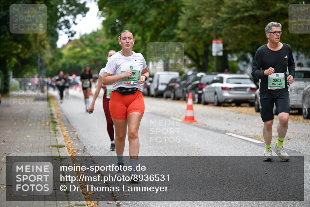 21.09.2025 - PSD Bank Halbmarathon Dr. Thomas Lammeyer http://msf.ph/oto/8936531 21.09.2025 11:02:27 Laufen 90, 2802 meine-sportfotos.de