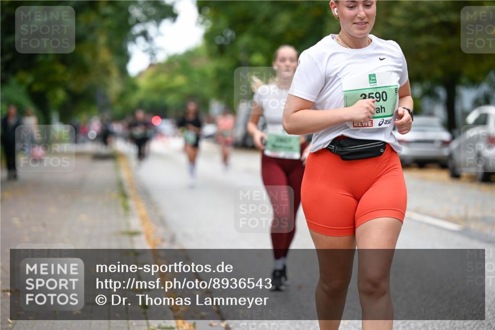 21.09.2025 - PSD Bank Halbmarathon Dr. Thomas Lammeyer http://msf.ph/oto/8936543 21.09.2025 11:02:30 Laufen 2590 meine-sportfotos.de